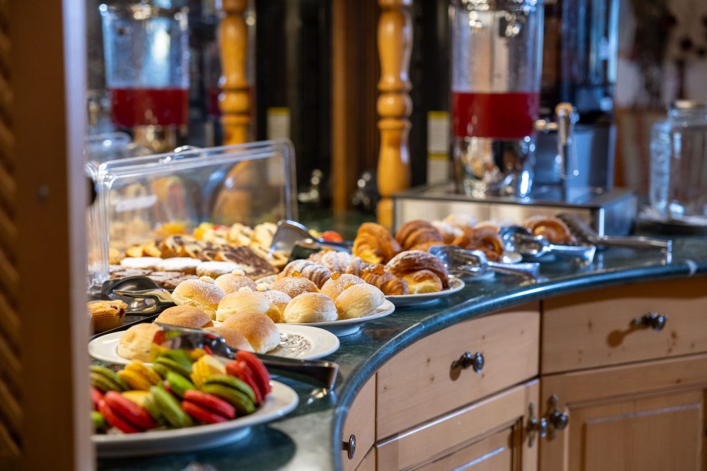 antico-bagno-terme-colazione-1
